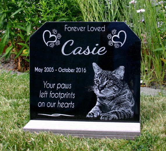 Black Granite Memorial Stone for a Cat