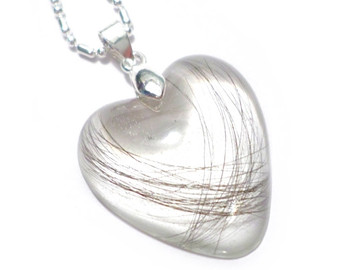 Treasure your Loved One with Beautiful Memorial Jewelry